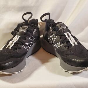 New Balance Kids Black and White Trail Sneakers